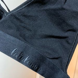 lululemon A Little Bit Closer Bralette size 6